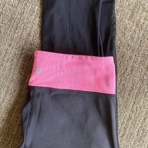 Lululemon cropped mesh leggings